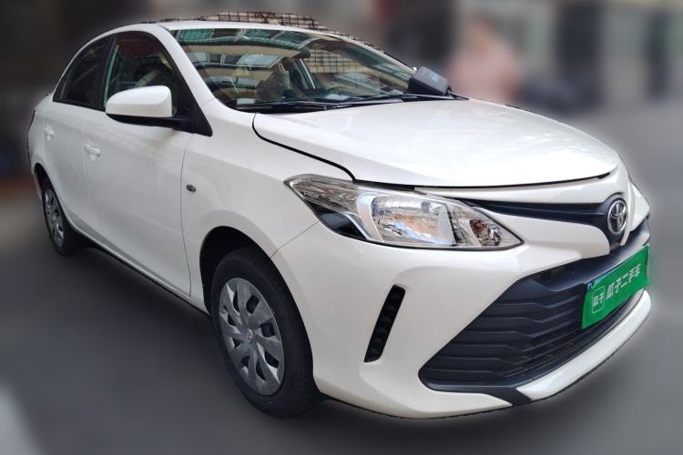 Used Toyota Vios 2017 1.5L CVT Innovation Edition Front Right 45 Deg