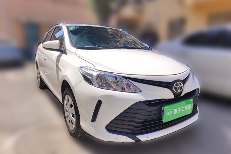 Used Toyota Vios 2017 1.5L CVT Innovation Edition Front Right 45 Deg