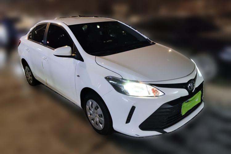 Used Toyota Vios 2017 1.5L CVT Innovation Edition Front Right 45 Deg