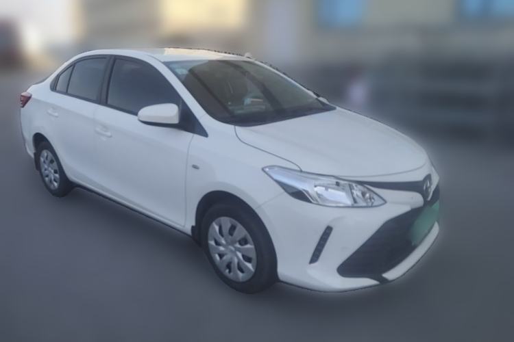 Used Toyota Vios 2017 1.5L CVT Innovation Edition Front Right 45 Deg