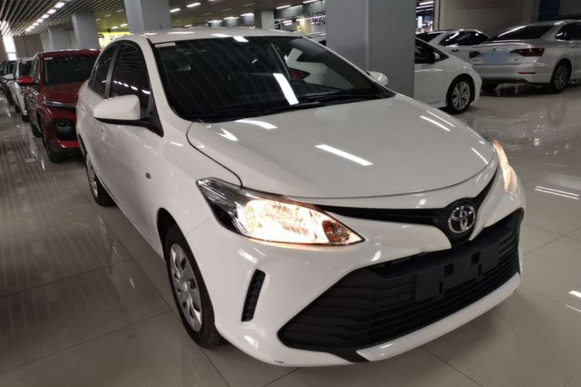 Used Toyota Vios 2017 1.5L CVT Innovation Edition Front Right 45 Deg