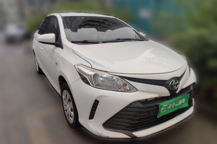 Used Toyota Vios 2017 1.5L CVT Innovation Edition Front Right 45 Deg