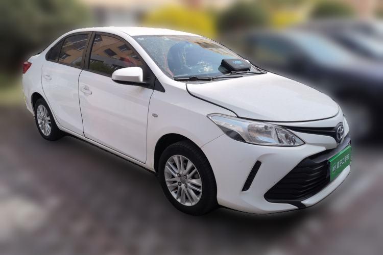 Used Toyota Vios 2017 1.5L CVT Innovation Edition Front Right 45 Deg