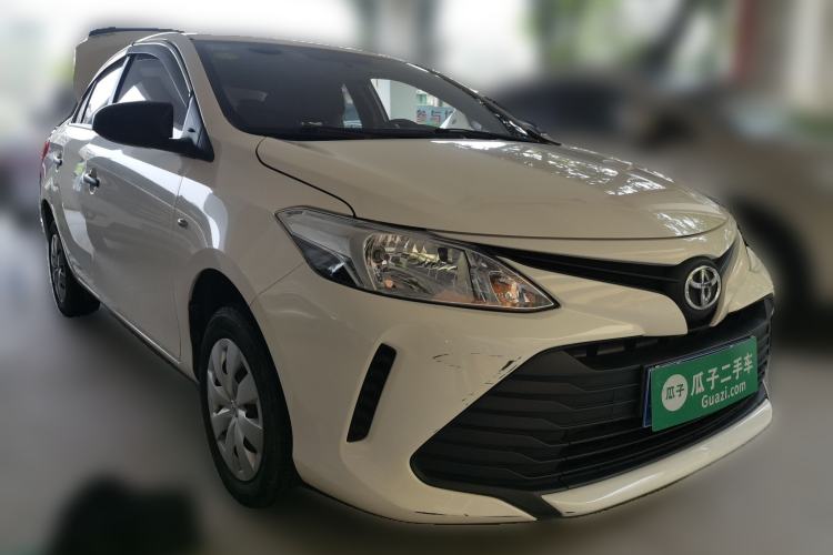 Used Toyota Vios 2017 1.3L Manual Front-Drive Version Front Right 45 Deg