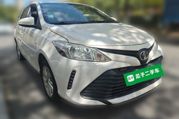 Used Toyota Vios 2017 1.5L CVT Innovation Edition Front Right 45 Deg