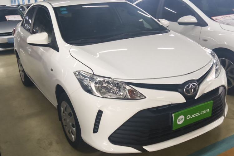 Used Toyota Vios 2017 1.5L CVT Innovation Edition Front Right 45 Deg