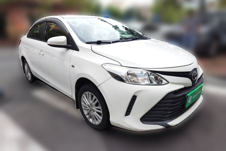 Used Toyota Vios 2017 1.5L CVT Innovation Edition Front Right 45 Deg