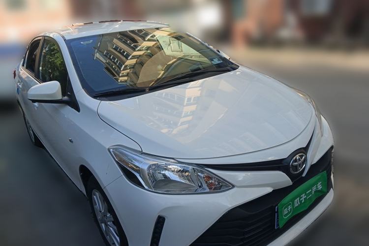 Used Toyota Vios 2017 1.5L CVT Innovation Edition Front Right 45 Deg