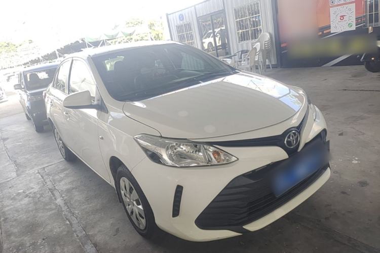Used Toyota Vios 2017 1.5L CVT Innovation Edition Front Right 45 Deg
