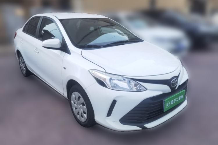 Used Toyota Vios 2017 1.5L CVT Innovation Edition Front Right 45 Deg
