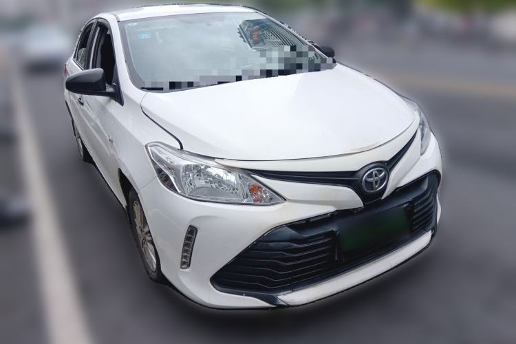 Used Toyota Vios 2017 1.3L Manual Front-Drive Version Front Right 45 Deg