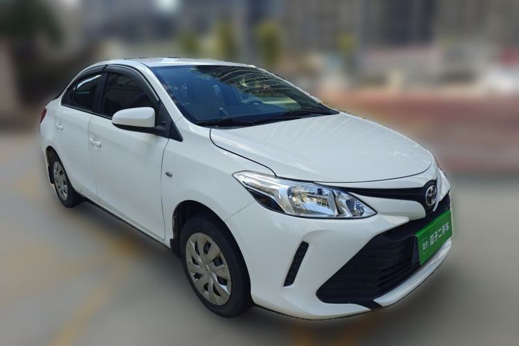 Used Toyota Vios 2017 1.5L CVT Innovation Edition Front Right 45 Deg