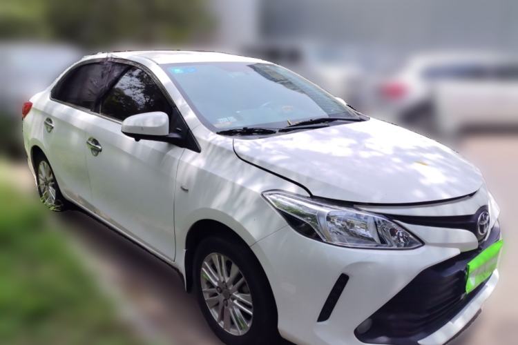 Used Toyota Vios 2017 1.5L CVT Innovation Edition Front Right 45 Deg