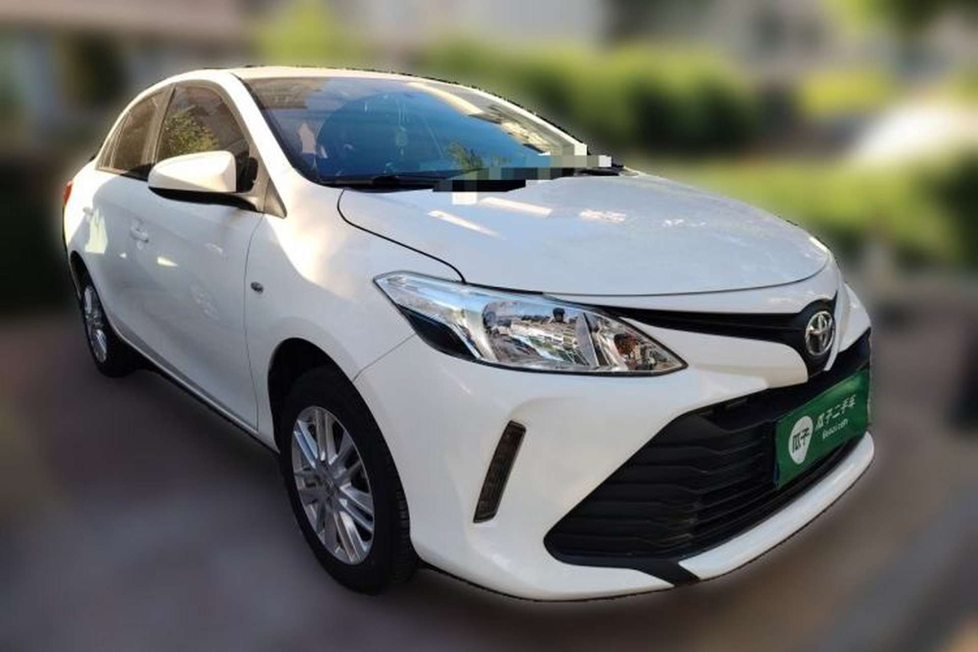 Used Toyota Vios 2017 1.5L CVT Innovation Edition Front Right 45 Deg