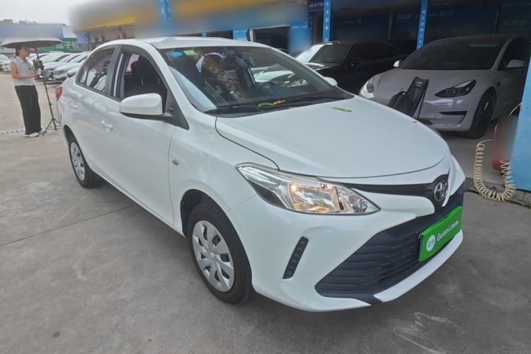 Used Toyota Vios 2017 1.5L CVT Innovation Edition Front Right 45 Deg