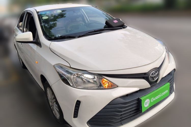 Used Toyota Vios 2017 1.5L CVT Innovation Edition Front Right 45 Deg
