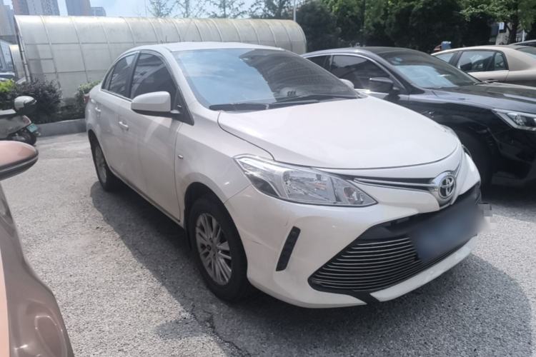 Used Toyota Vios 2017 1.5L CVT Innovation Edition Front Right 45 Deg