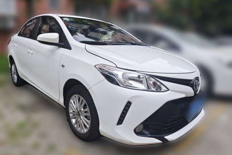 Used Toyota Vios 2017 1.5L Manual Smart Drive Edition Front Right 45 Deg