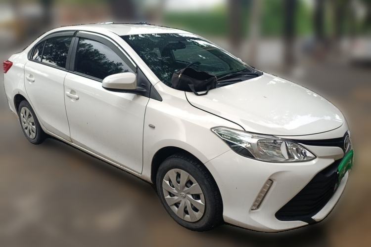 Used Toyota Vios 2017 1.5L CVT Innovation Edition Front Right 45 Deg