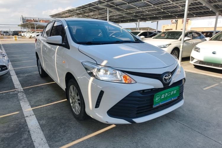 Used Toyota Vios 2017 1.5L CVT Innovation Edition Front Right 45 Deg
