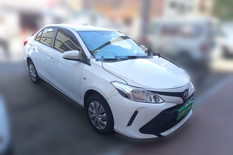 Used Toyota Vios 2017 1.5L CVT Innovation Edition Front Right 45 Deg