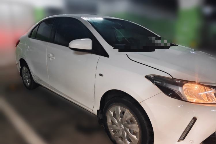 Used Toyota Vios 2017 1.5L CVT Innovation Edition Front Right 45 Deg