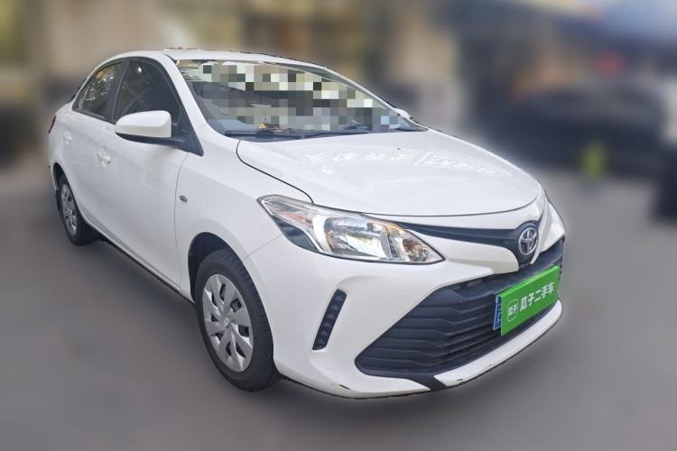 Used Toyota Vios 2017 1.5L CVT Innovation Edition Front Right 45 Deg
