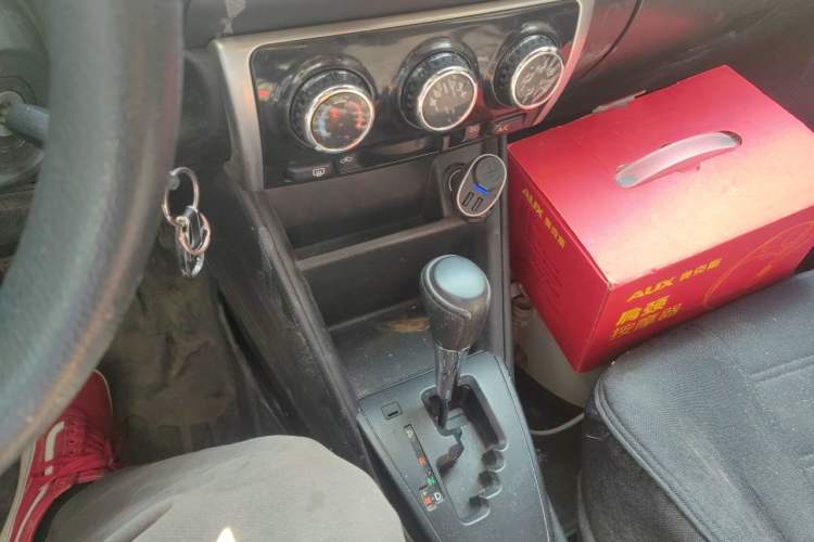 Used Toyota Vios 2017 1.5L CVT Innovation Edition Gear Lever