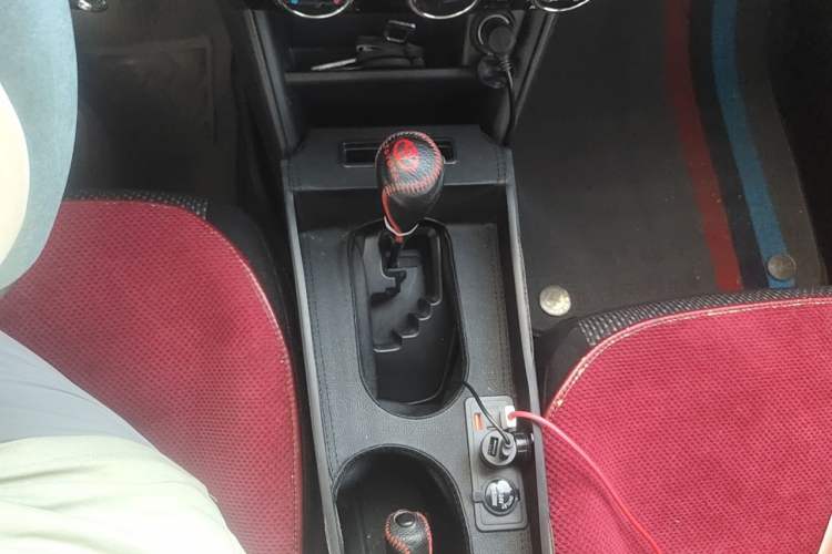 Used Toyota Vios 2017 1.5L CVT Innovation Edition Gear Lever