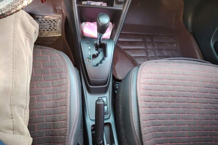 Used Toyota Vios 2017 1.5L CVT Innovation Edition Gear Lever