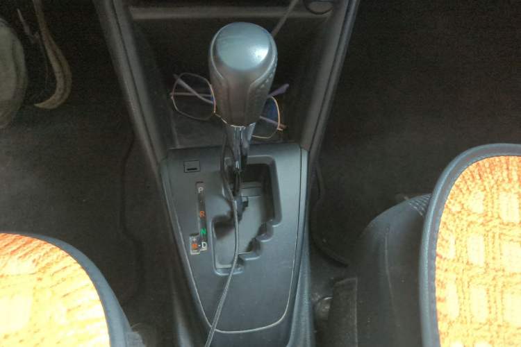 Used Toyota Vios 2017 1.5L CVT Innovation Edition Gear Lever