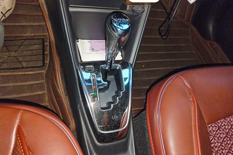 Used Toyota Vios 2017 1.5L CVT Innovation Edition Gear Lever