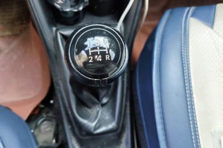 Used Toyota Vios 2017 1.5L Manual Trend Edition Gear Lever