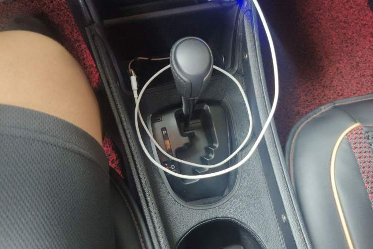 Used Toyota Vios 2017 1.5L CVT Innovation Edition Gear Lever