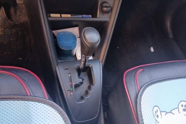 Used Toyota Vios 2017 1.5L CVT Innovation Edition Gear Lever