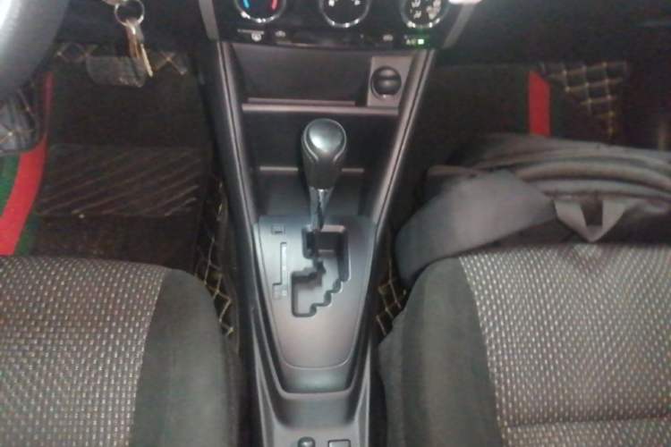 Used Toyota Vios 2017 1.5L CVT Innovation Edition Gear Lever