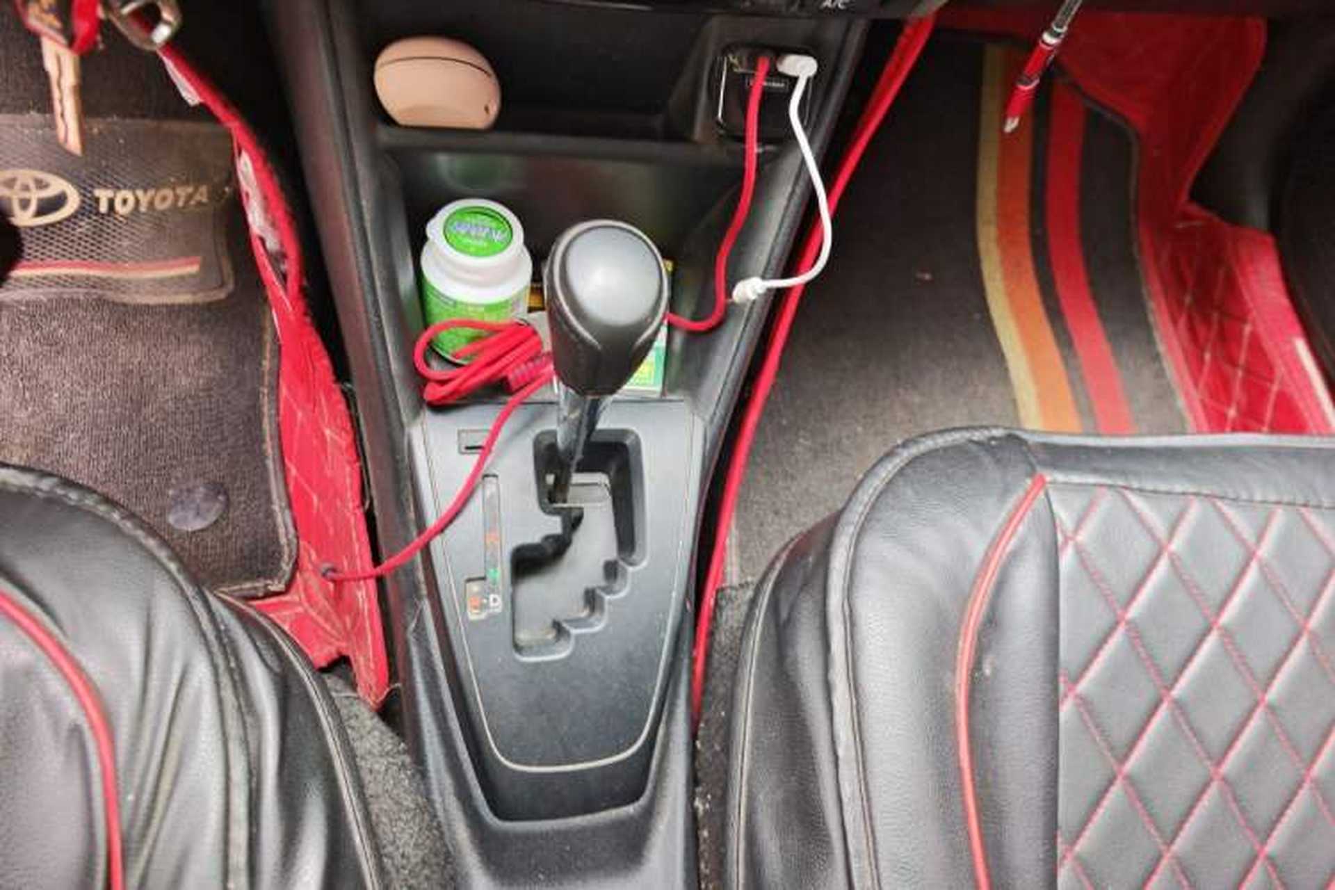 Used Toyota Vios 2017 1.5L CVT Innovation Edition Gear Lever