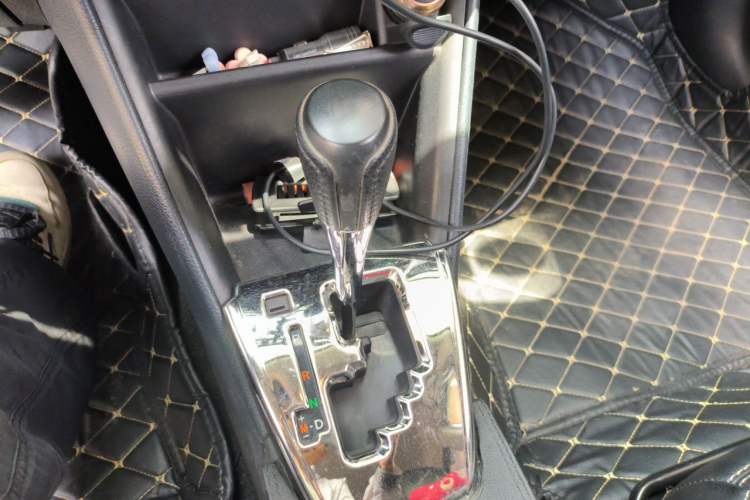 Used Toyota Vios 2017 1.5L CVT Innovation Edition Gear Lever