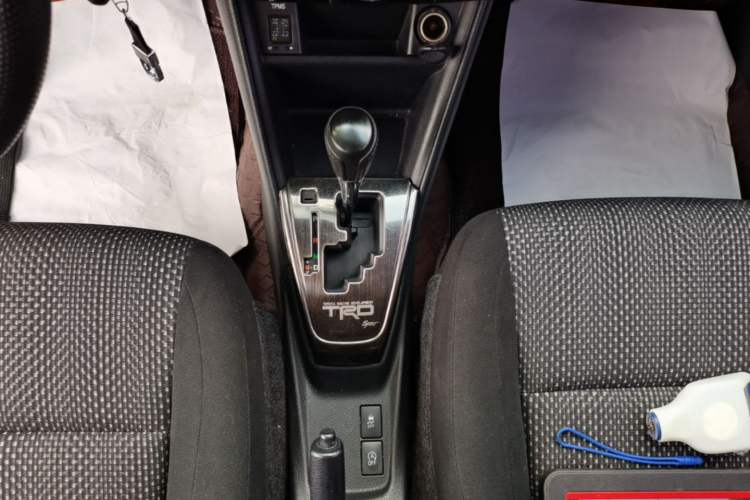 Used Toyota Vios 2017 1.5L CVT Innovation Edition Gear Lever