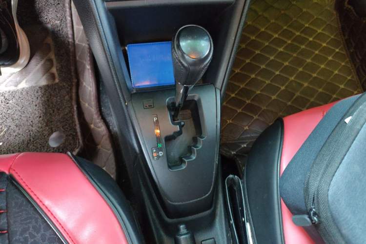 Used Toyota Vios 2017 1.5L CVT Innovation Edition Gear Lever