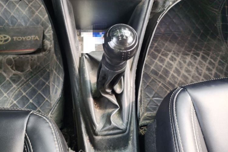 Used Toyota Vios 2017 1.3L Manual Front-Drive Version Gear Lever