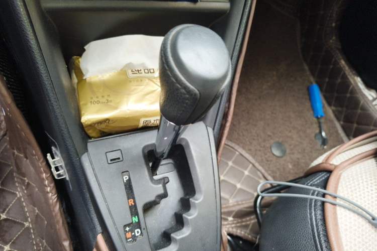 Used Toyota Vios 2017 1.5L CVT Innovation Edition Gear Lever