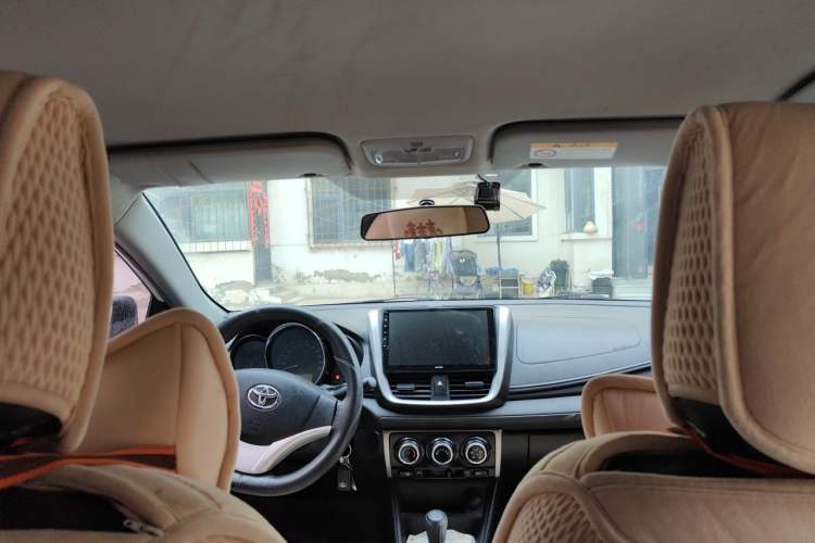 Used Toyota Vios 2017 1.5L CVT Innovation Edition Headliner