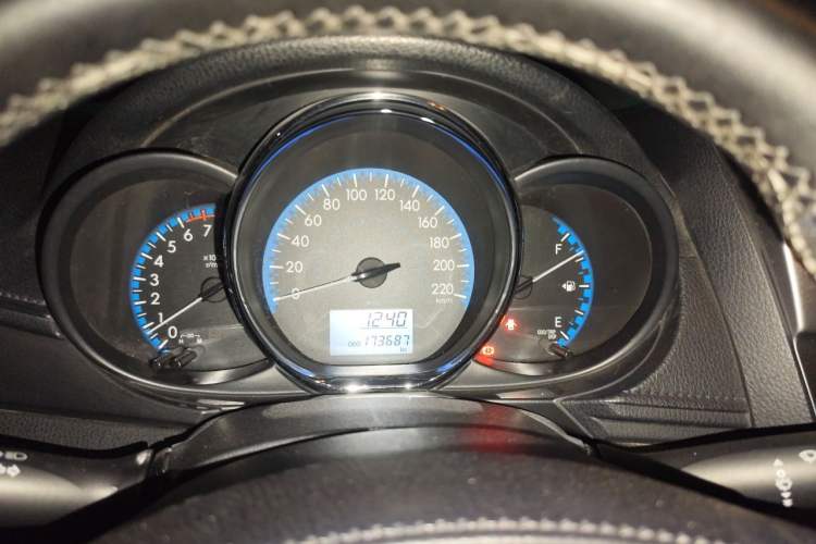 Used Toyota Vios 2017 1.5L Manual Trend Edition Instrument Cluster