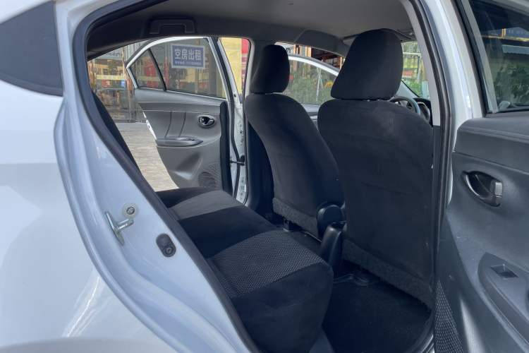 Used Toyota Vios 2017 1.5L CVT Innovation Edition Interior 3