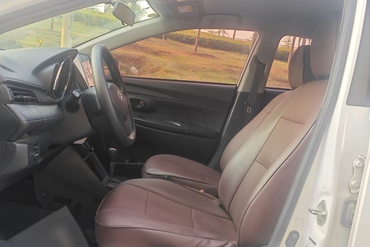 Used Toyota Vios 2017 1.5L CVT Innovation Edition Interior 4