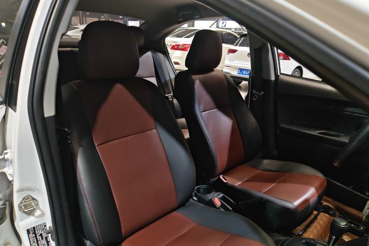 Used Toyota Vios 2017 1.5L CVT Innovation Edition Interior 4