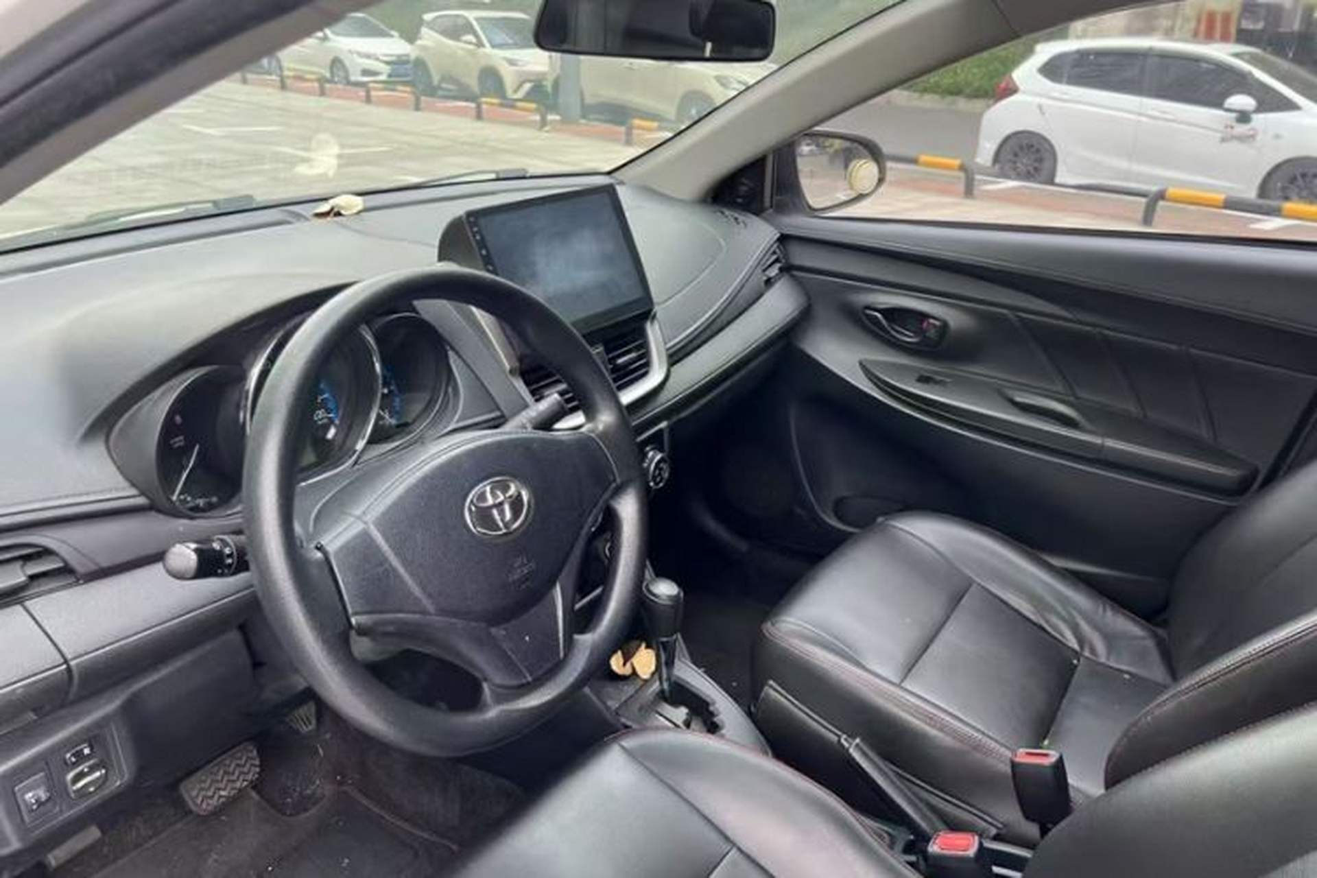 Used Toyota Vios 2017 1.5L CVT Innovation Edition Interior 4