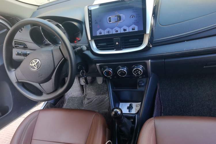 Used Toyota Vios 2017 1.5L Manual Trend Edition Interior 5