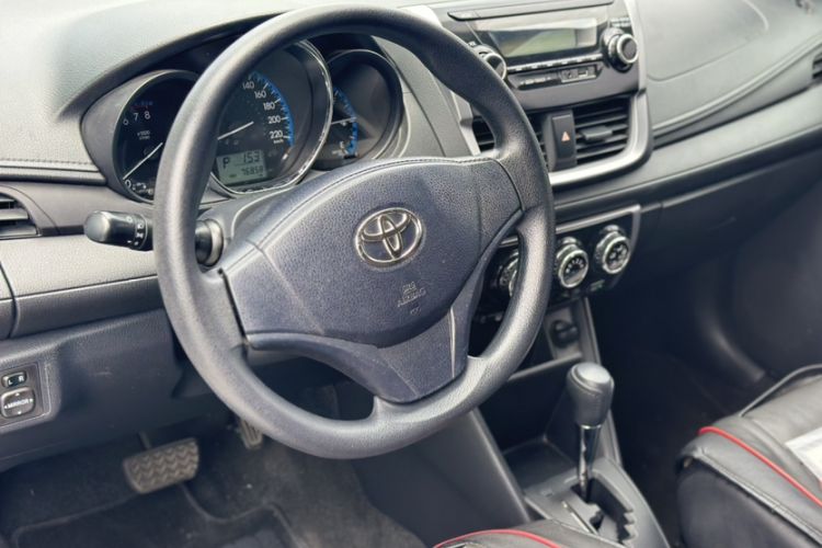 Used Toyota Vios 2017 1.5L CVT Innovation Edition Interior 6